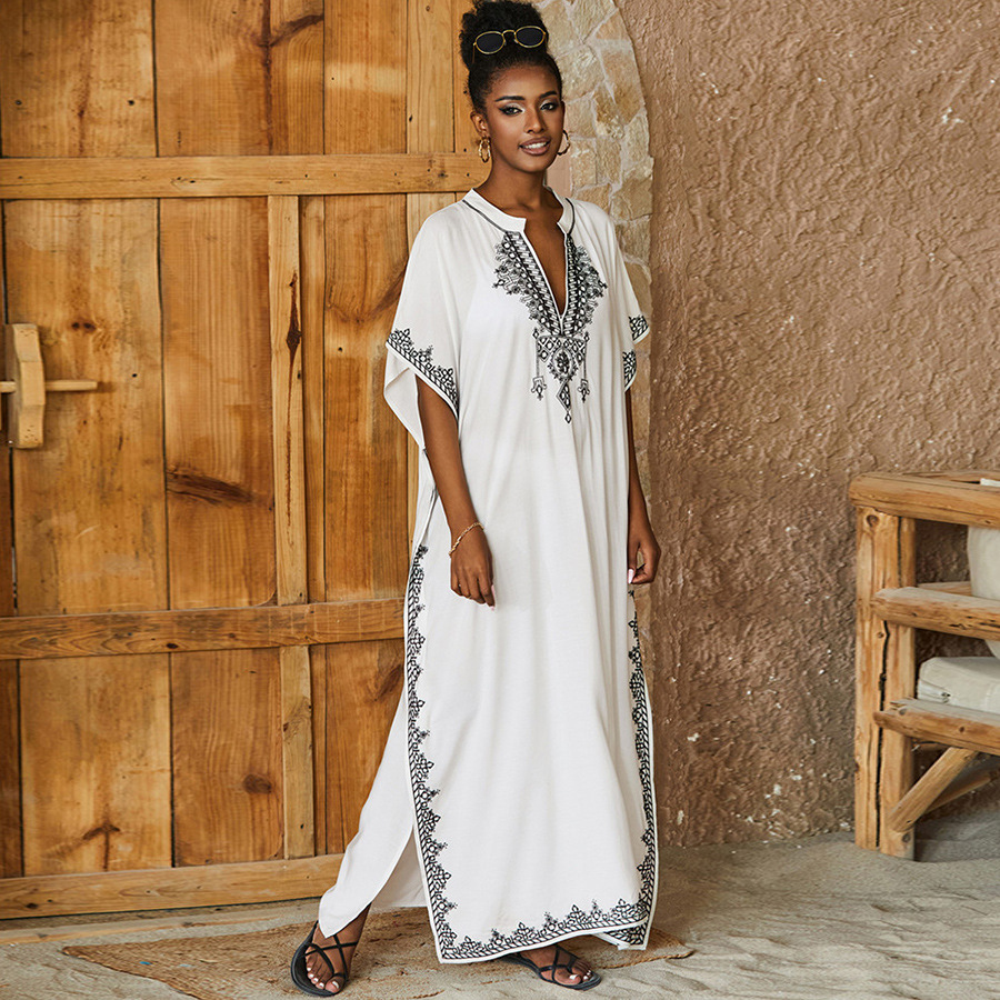 فساتين قفطان بدلة استحمام للنس - مراجعة Embroidery Kaftan وسعره