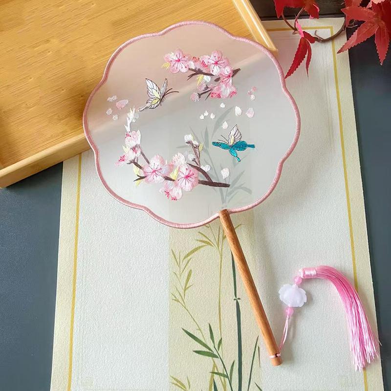 مروحة يدوية صينية تقليدية مطرز - مراجعة Embroidery Meaning وسعره