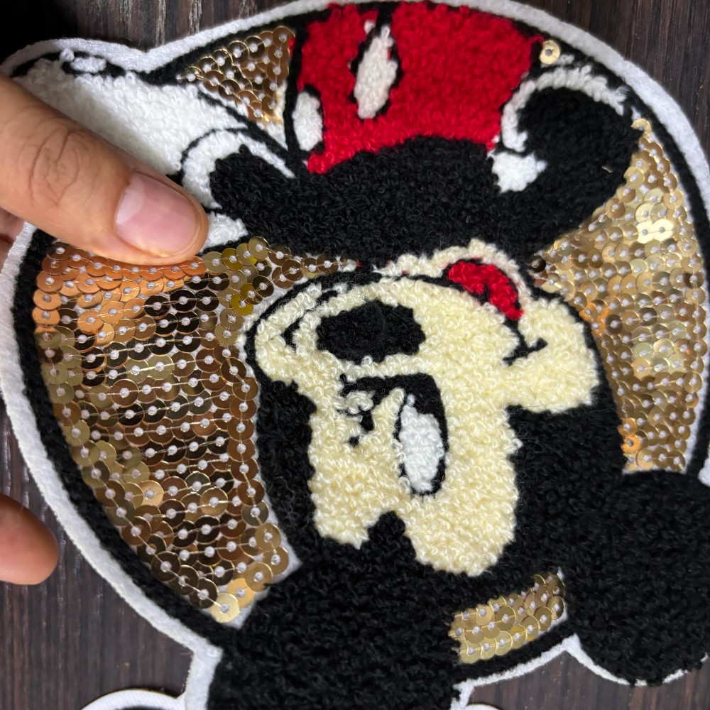 ملصقات قماشية مطرزة يدوياً لتز - مراجعة Embroidery Patches وسعره