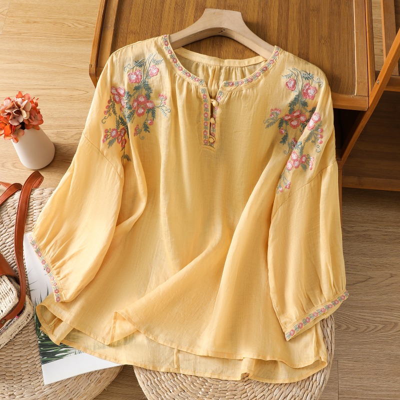 النمط الصيني الملابس النسائية  - مراجعة Embroidery Uniform وسعره