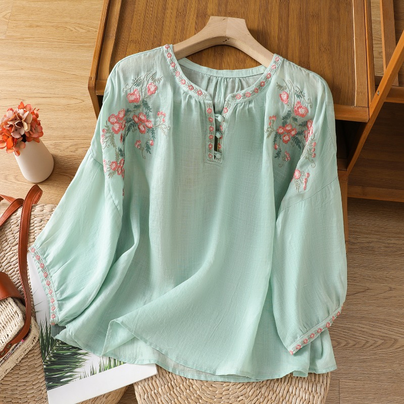 النمط الصيني الملابس النسائية  - مراجعة Embroidery Uniform وسعره