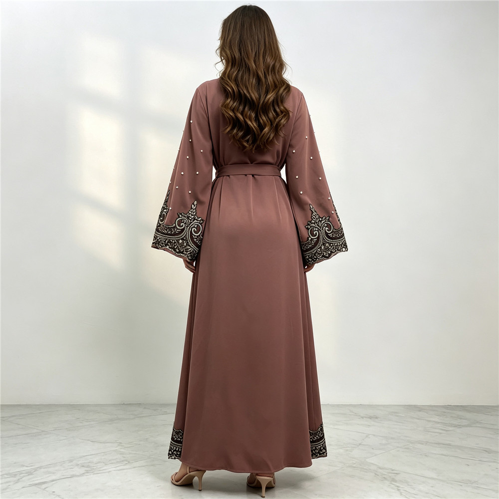 عباءة دبي مطرزة بالخرز مفتوحة  - مراجعة Embroidery Kaftan وسعره