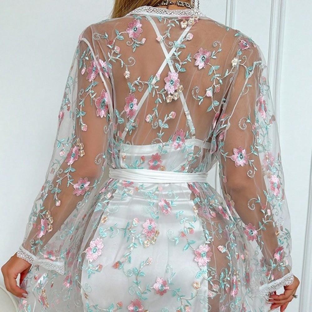 فستان نوم نسائي من الدانتيل ال - مراجعة Embroidery Web وسعره